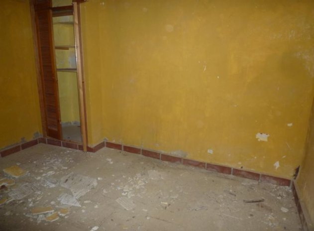 Resale - Finca / Country Property *  - Orihuela * - Desamparados-Hurchillo-Torremendo