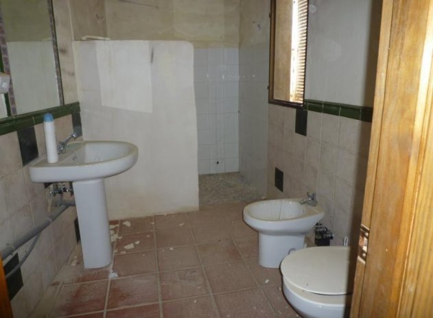 Resale - Finca / Country Property *  - Orihuela * - Desamparados-Hurchillo-Torremendo