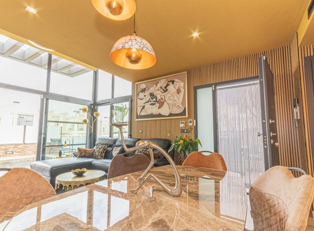 Herverkoop - Villa - Orihuela Costa - Lomas de Cabo Roig