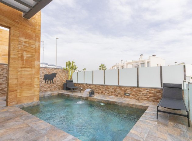 Herverkoop - Villa - Orihuela Costa - Lomas de Cabo Roig