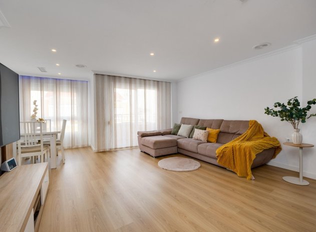 Wiederverkauf - Wohnung - Torrevieja