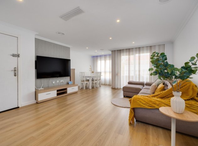 Wiederverkauf - Wohnung - Torrevieja