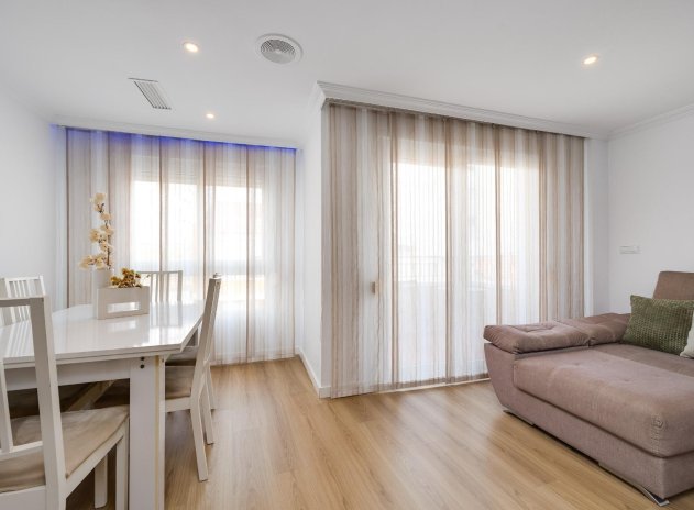 Wiederverkauf - Wohnung - Torrevieja