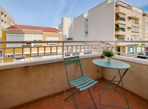 Wiederverkauf - Wohnung - Torrevieja