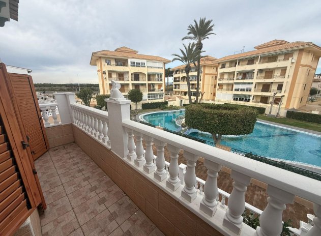 Herverkoop - Villa - Torrevieja - Acequion