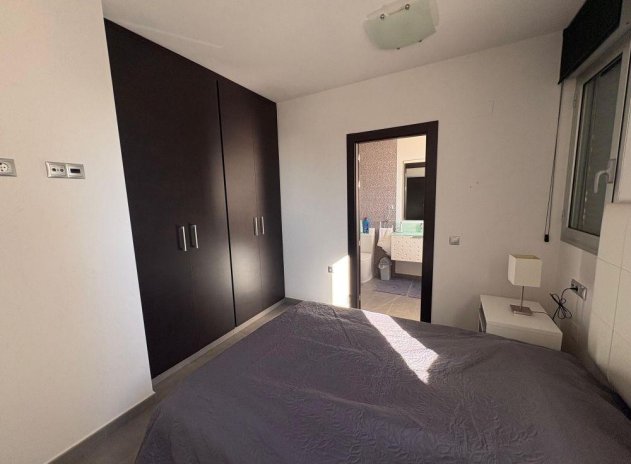 Herverkoop - Appartement - Torrevieja - Acequion