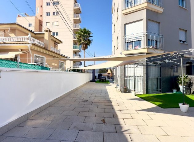 Herverkoop - Gebouw - Torrevieja - Playa del Cura