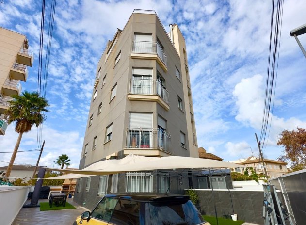 Herverkoop - Gebouw - Torrevieja - Playa del Cura