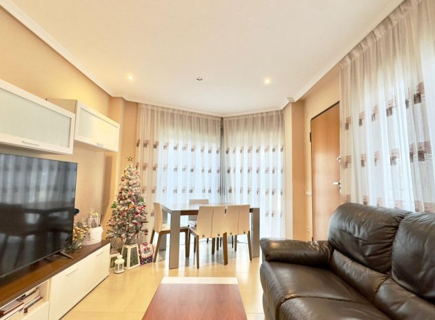 Herverkoop - Gebouw - Torrevieja - Playa del Cura
