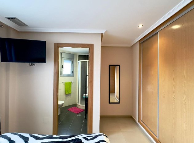 Herverkoop - Gebouw - Torrevieja - Playa del Cura