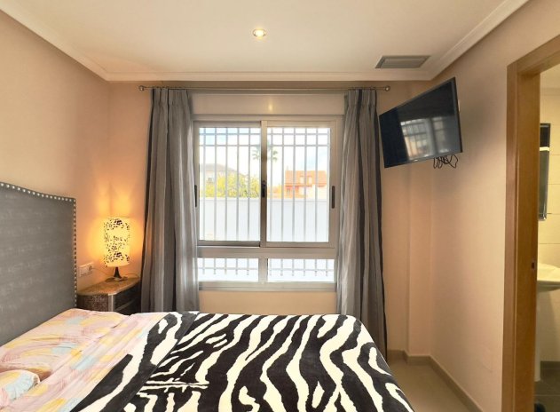 Herverkoop - Gebouw - Torrevieja - Playa del Cura