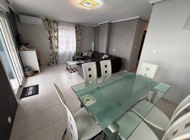 Herverkoop - Appartement - Torrevieja - Acequion