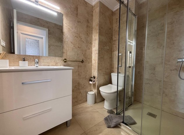 Herverkoop - Appartement - Torrevieja - Acequion