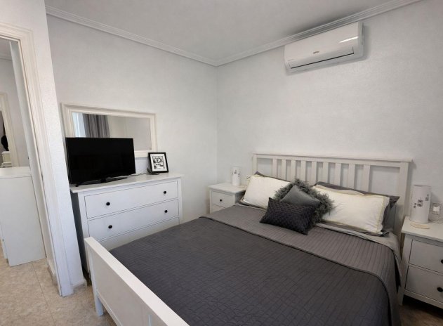 Revente - Maison mitoyenne - Torrevieja - La Siesta