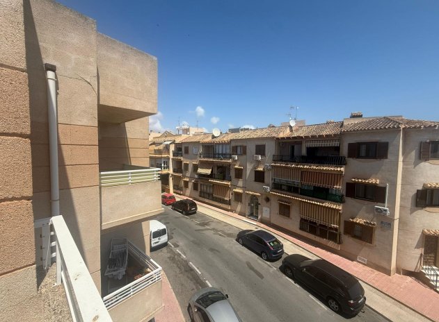Wiederverkauf - Wohnung - Torrevieja