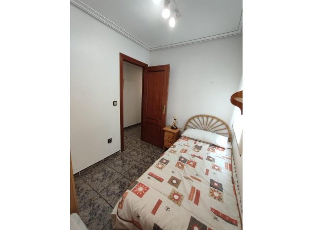 Reventa - Apartamento / Piso - Torrevieja - La Mata