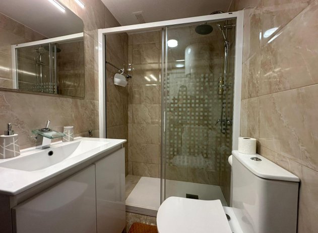 Wiederverkauf - Wohnung - Torrevieja