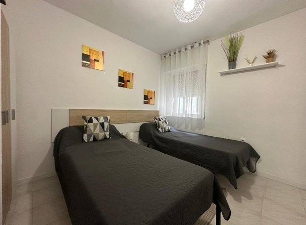 Wiederverkauf - Wohnung - Torrevieja