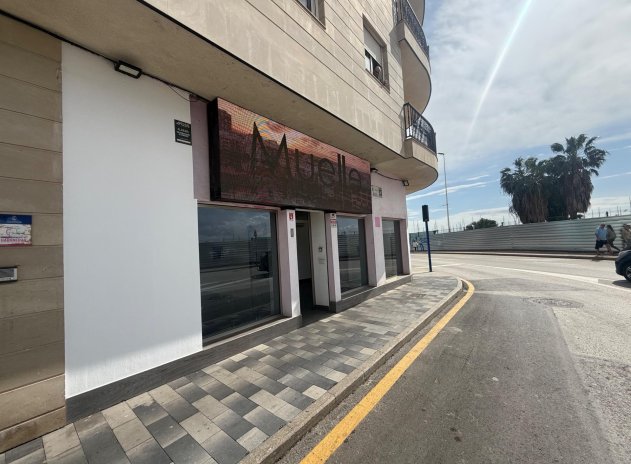 Revente - Commercial - Torrevieja
