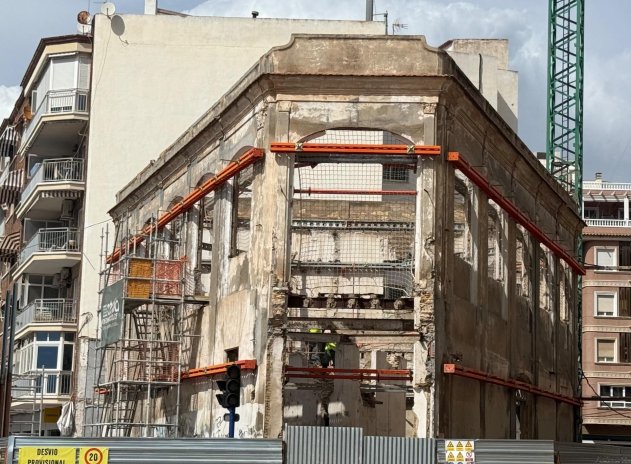 Revente - Commercial - Torrevieja