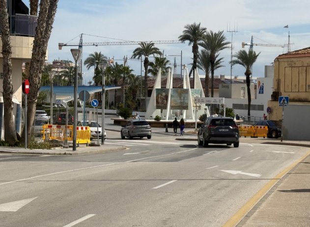 Revente - Commercial - Torrevieja