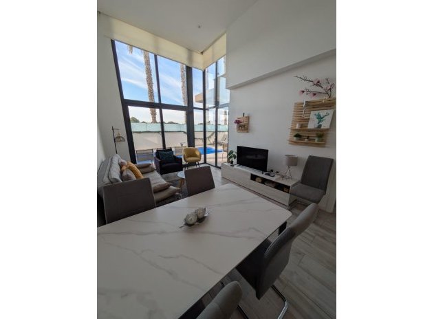 Herverkoop - Villa - Orihuela Costa - Montezenia