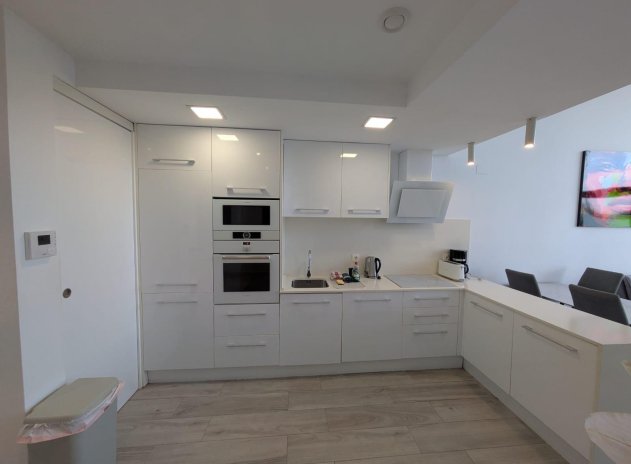 Herverkoop - Villa - Orihuela Costa - Montezenia