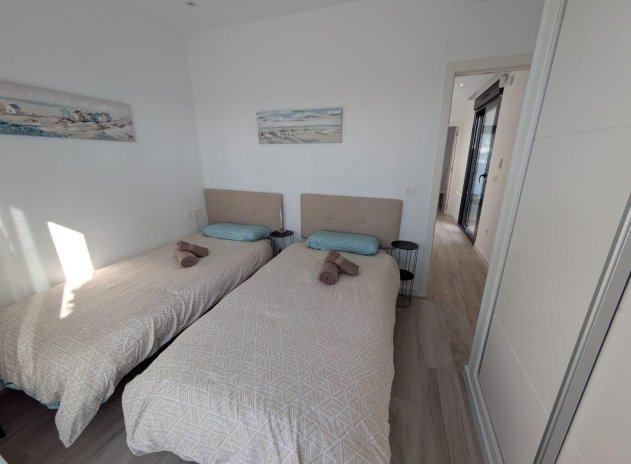 Herverkoop - Villa - Orihuela Costa - Montezenia