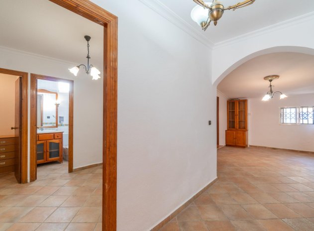 Wiederverkauf - Villa - Torrevieja - Los Balcones