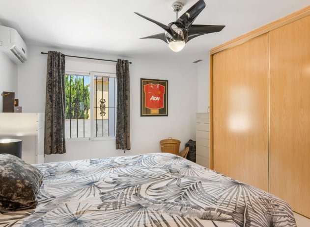 Herverkoop - Finca / Plattelands Woning - Catral - Comunidad valenciana