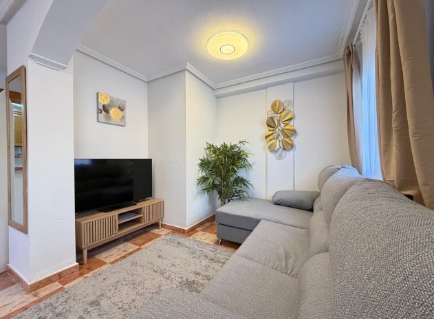 Herverkoop - Rijwoning - Orihuela Costa - Las Filipinas