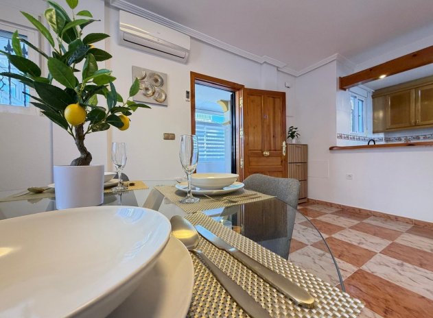 Herverkoop - Rijwoning - Orihuela Costa - Las Filipinas