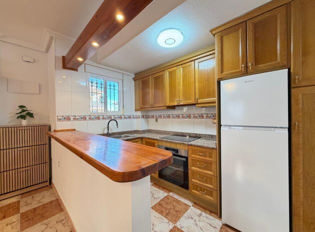 Herverkoop - Rijwoning - Orihuela Costa - Las Filipinas