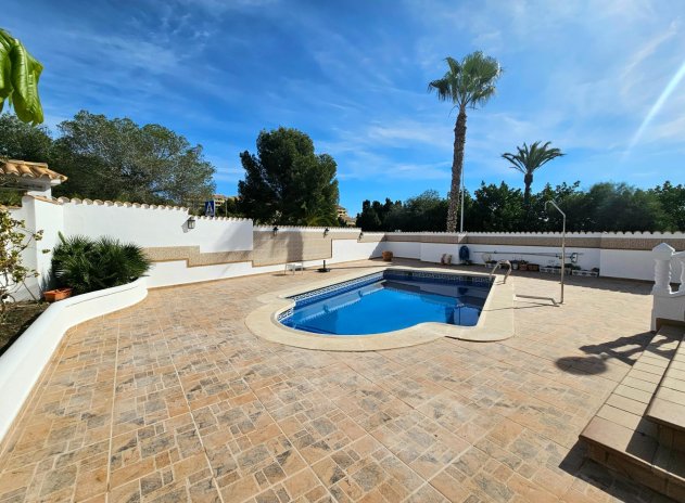Herverkoop - Villa - Orihuela Costa - Las Ramblas