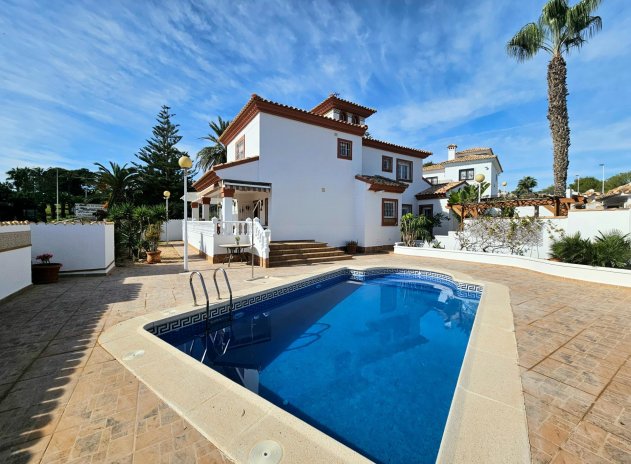 Herverkoop - Villa - Orihuela Costa - Las Ramblas