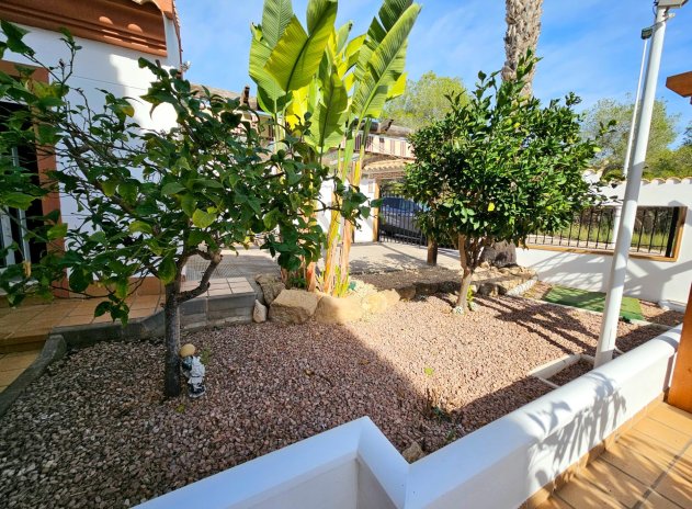 Herverkoop - Villa - Orihuela Costa - Las Ramblas