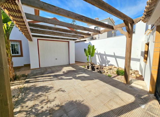 Herverkoop - Villa - Orihuela Costa - Las Ramblas
