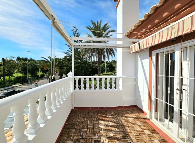 Herverkoop - Villa - Orihuela Costa - Las Ramblas