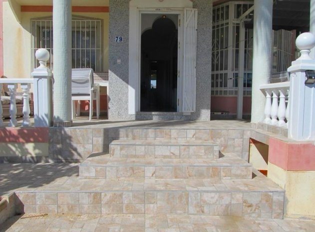 Herverkoop - Villa - Torrevieja - Aguas Nuevas