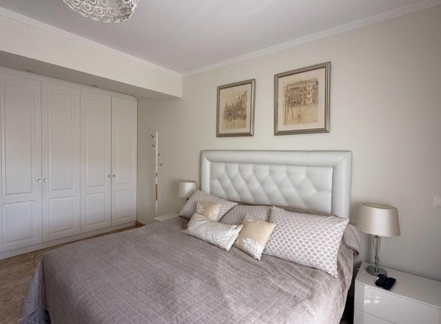 Herverkoop - Villa - Torrevieja - Los Balcones