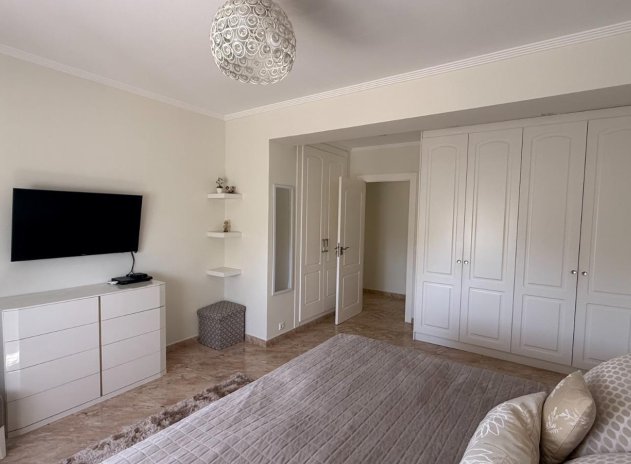 Herverkoop - Villa - Torrevieja - Los Balcones