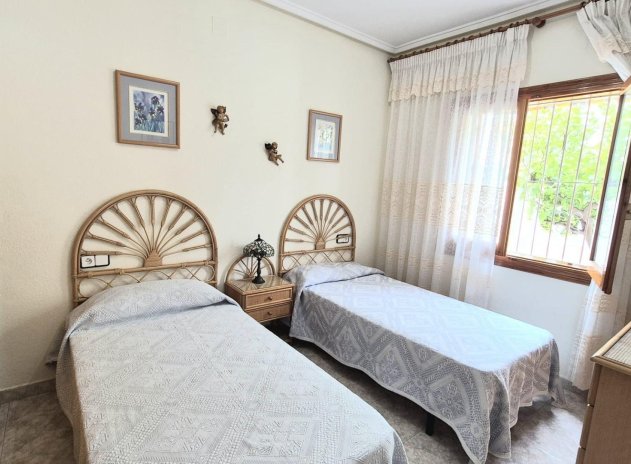 Herverkoop - Villa - Torrevieja - La Siesta