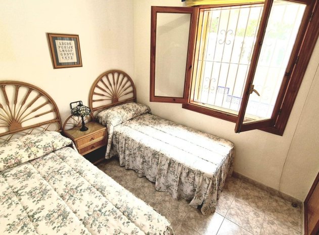 Herverkoop - Villa - Torrevieja - La Siesta