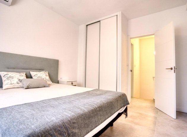 Herverkoop - Appartement - Torrevieja - Playa del Cura