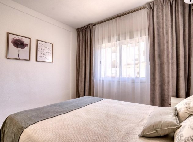Herverkoop - Appartement - Torrevieja - Playa del Cura