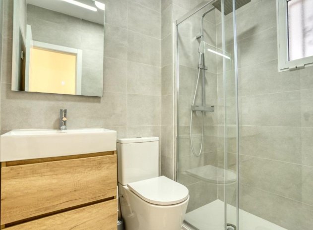 Herverkoop - Appartement - Torrevieja - Playa del Cura