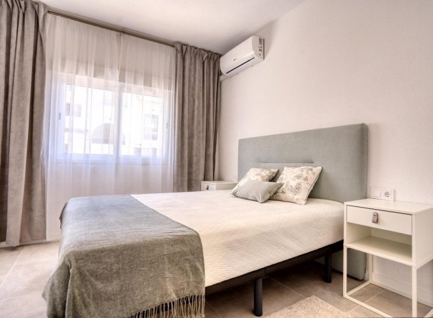 Herverkoop - Appartement - Torrevieja - Playa del Cura