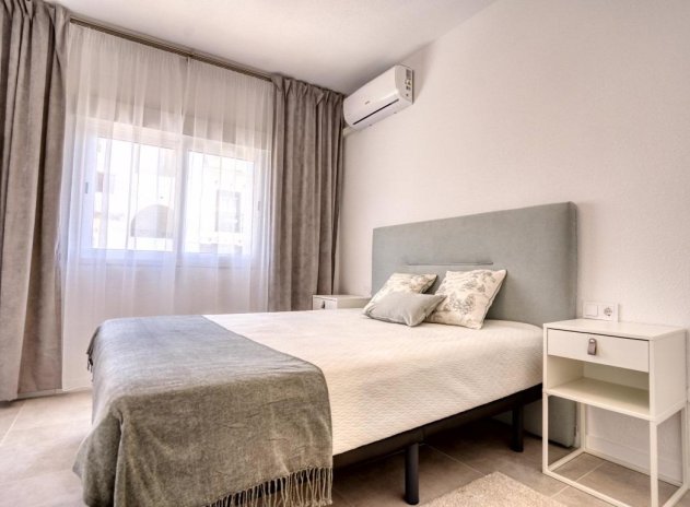 Herverkoop - Appartement - Torrevieja - Playa del Cura