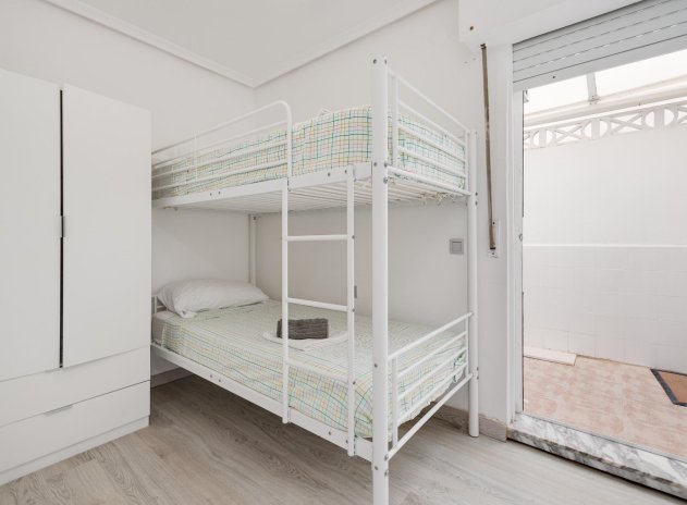 Wiederverkauf - Wohnung - Torrevieja
