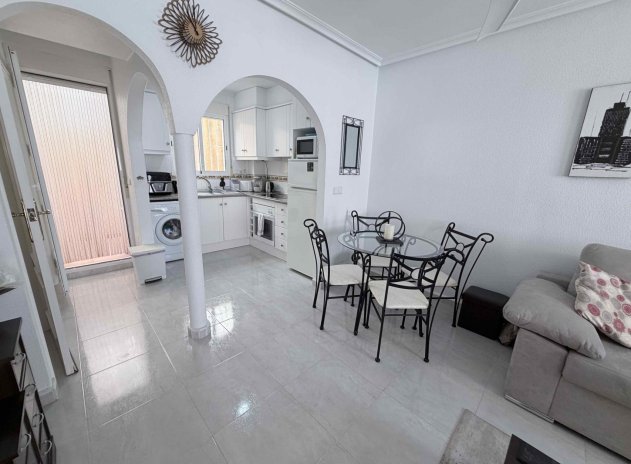 Herverkoop - Rijwoning - Orihuela Costa - La Chismosa